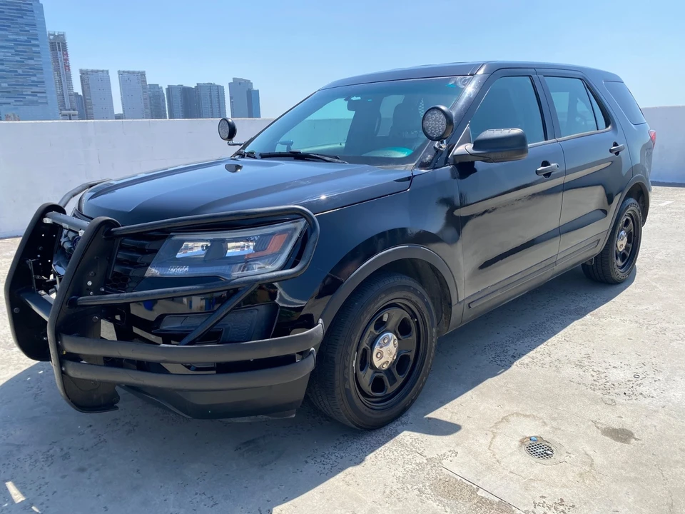 2016 Ford Explorer 5th Gen - Image 9 of 19