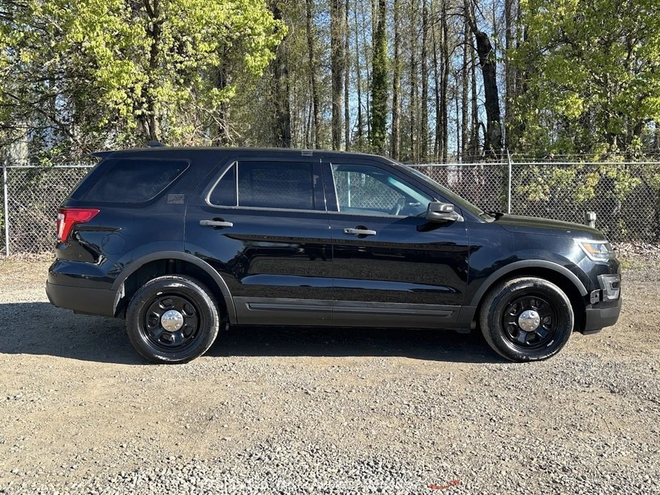 2016 Ford Explorer 5th Gen - Image 6 of 12