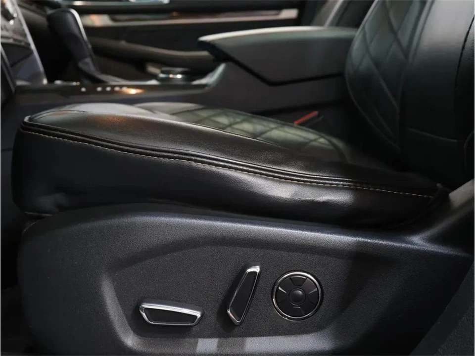2016 Ford Explorer 5th Gen - Image 15 of 31