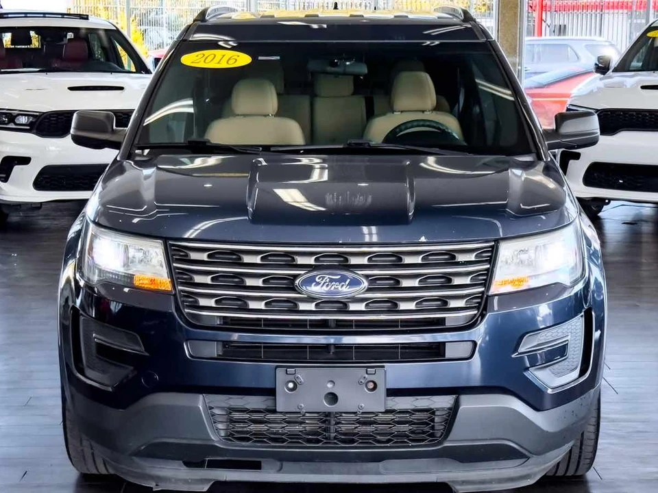 2016 Ford Explorer 5th Gen - Image 3 of 12