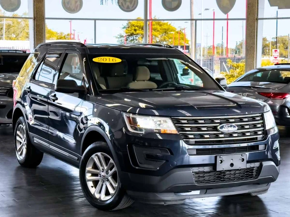 2016 Ford Explorer 5th Gen - Image 2 of 12