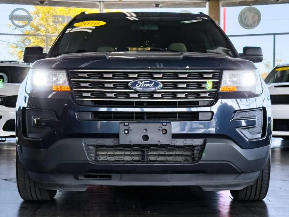 2016 Ford Explorer 5th Gen - Image 4 of 12