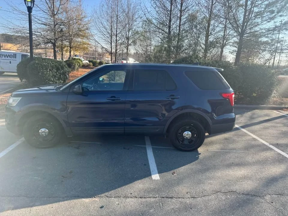 2016 Ford Explorer 5th Gen - Image 2 of 7