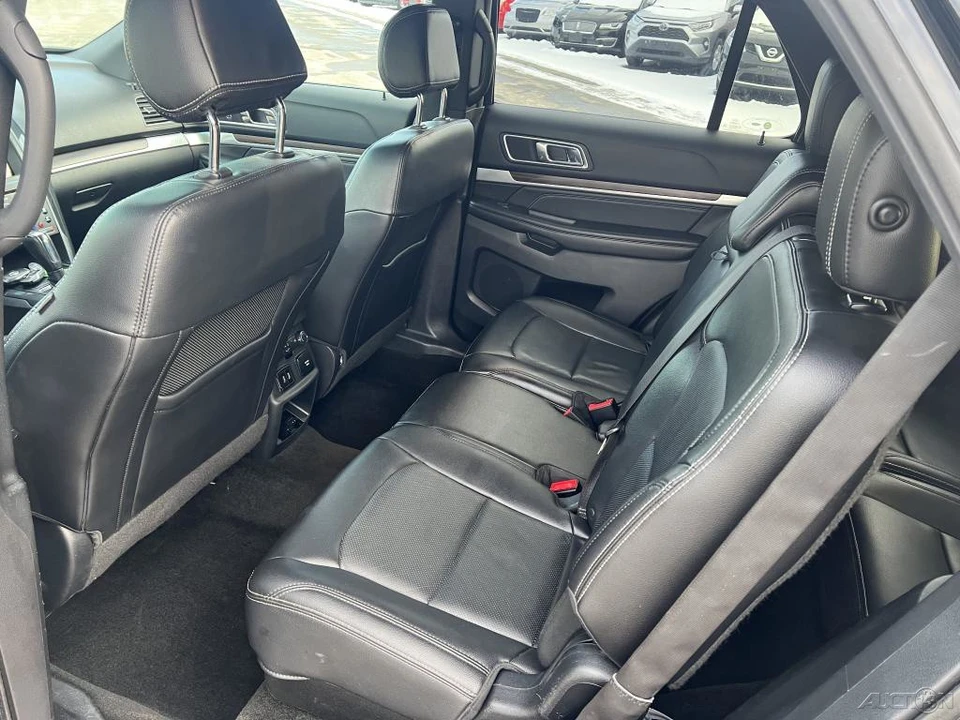 2016 Ford Explorer 5th Gen - Image 10 of 12