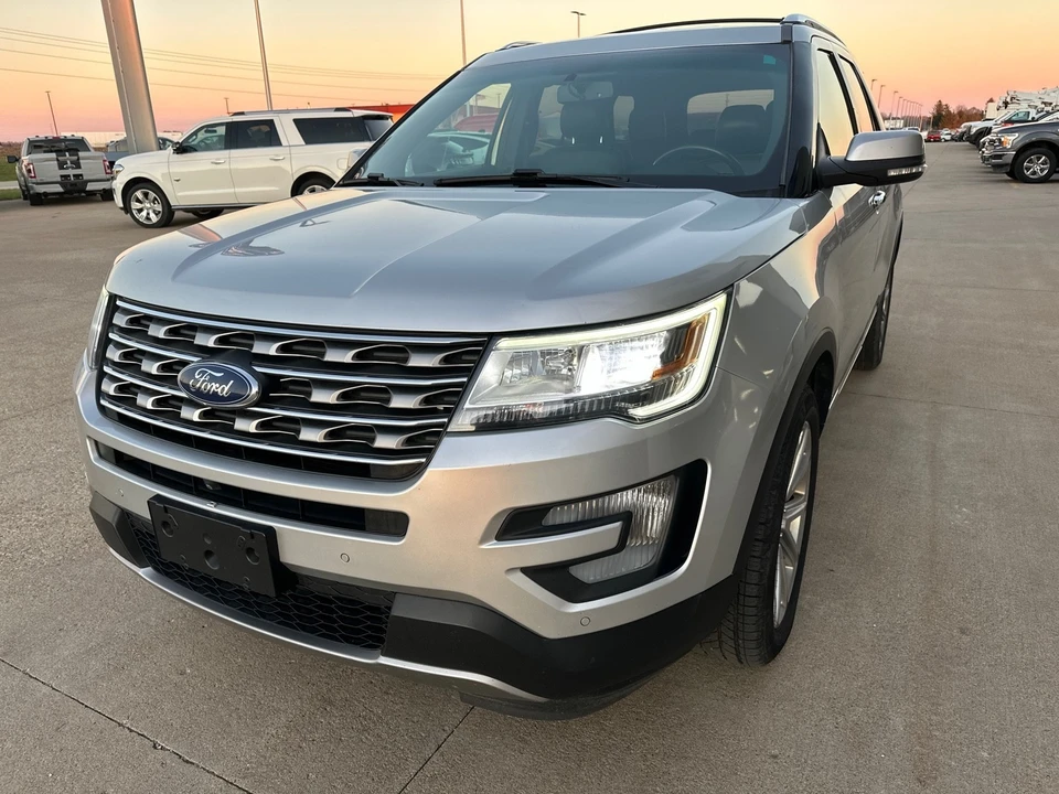 2016 Ford Explorer 5th Gen - Image 3 of 12