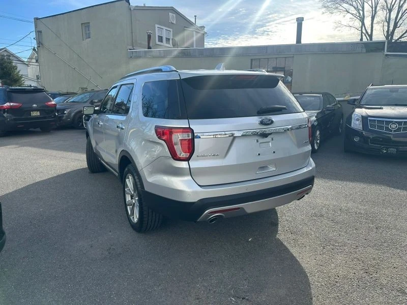 2016 Ford Explorer 5th Gen - Image 7 of 12