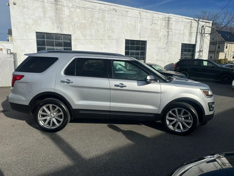 2016 Ford Explorer 5th Gen - Image 4 of 12