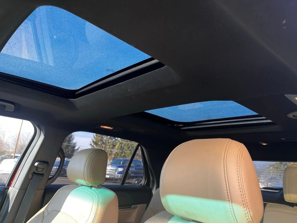 2016 Ford Explorer 5th Gen - Image 2 of 11