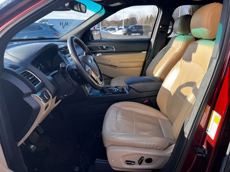 2016 Ford Explorer 5th Gen - Image 10 of 11