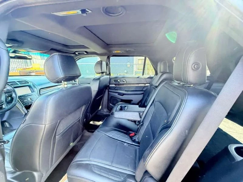 2016 Ford Explorer 5th Gen - Image 9 of 12