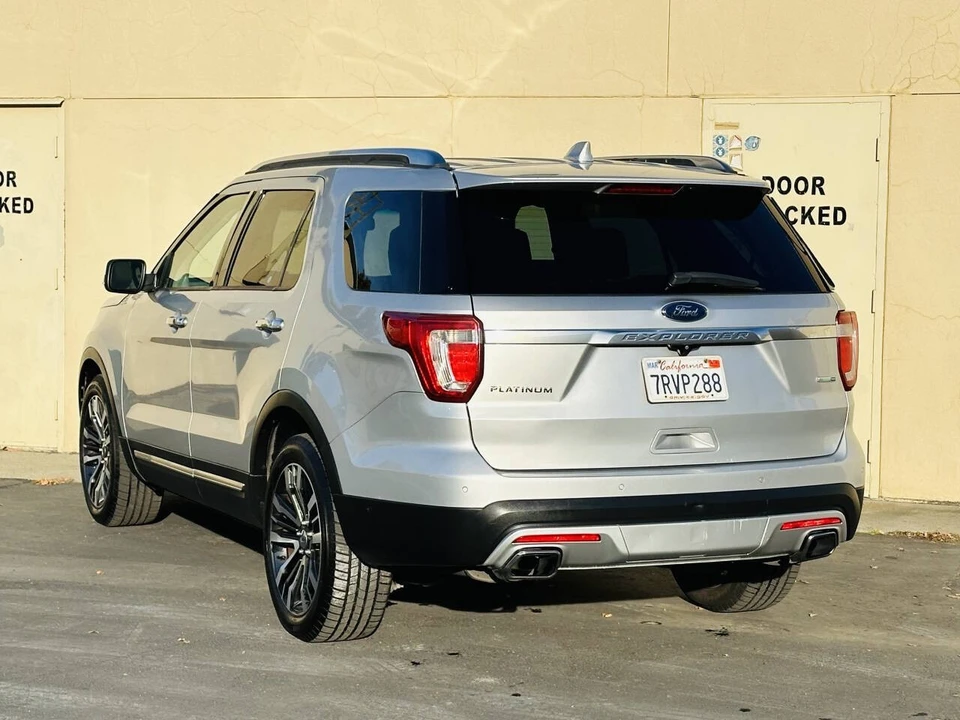2016 Ford Explorer 5th Gen - Image 6 of 21