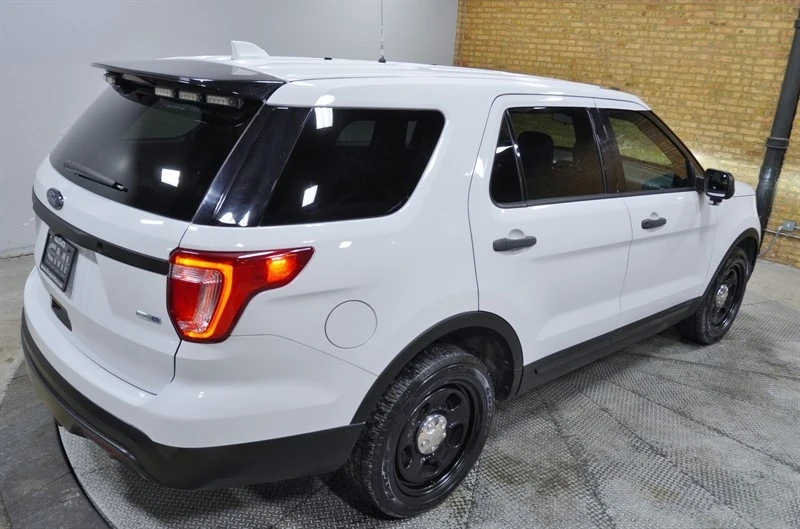2016 Ford Explorer 5th Gen - Image 11 of 12
