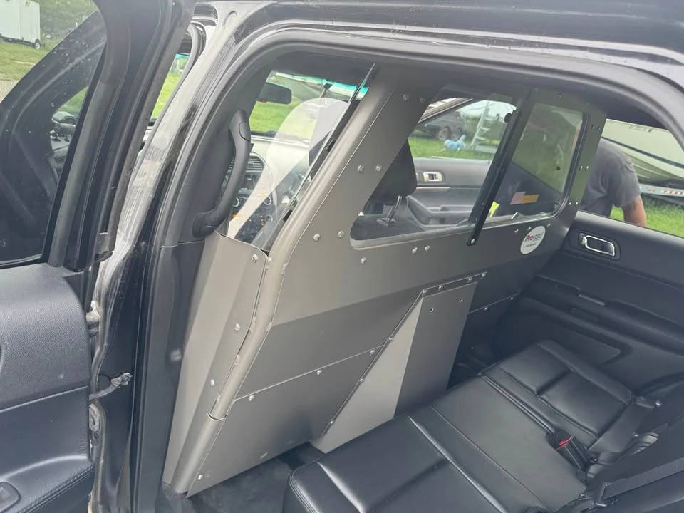 2016 Ford Explorer 5th Gen - Image 11 of 19