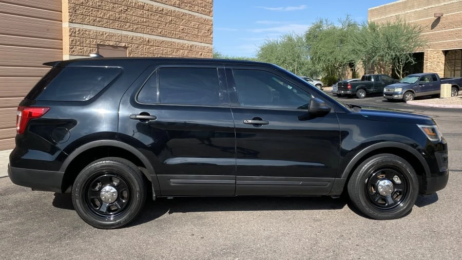 2016 Ford Explorer 5th Gen - Image 2 of 7