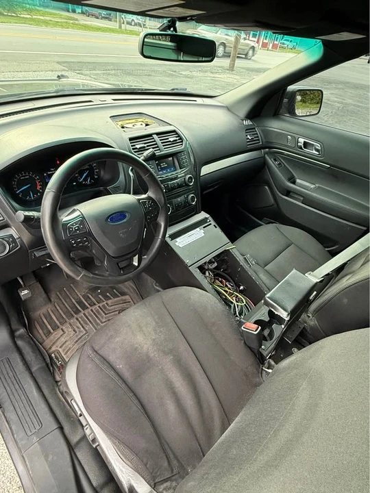 2016 Ford Explorer 5th Gen - Image 8 of 15