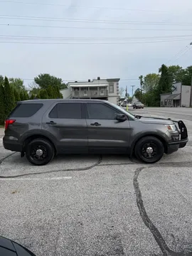 2016 Ford Explorer 5th Gen - Image 3 of 15