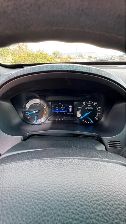 2016 Ford Explorer 5th Gen - Image 15 of 16