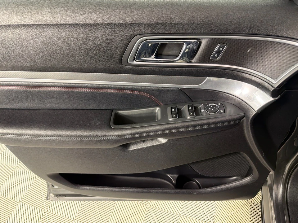 2016 Ford Explorer 5th Gen - Image 12 of 12