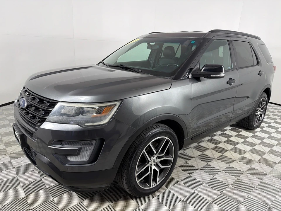 2016 Ford Explorer 5th Gen - Image 9 of 12