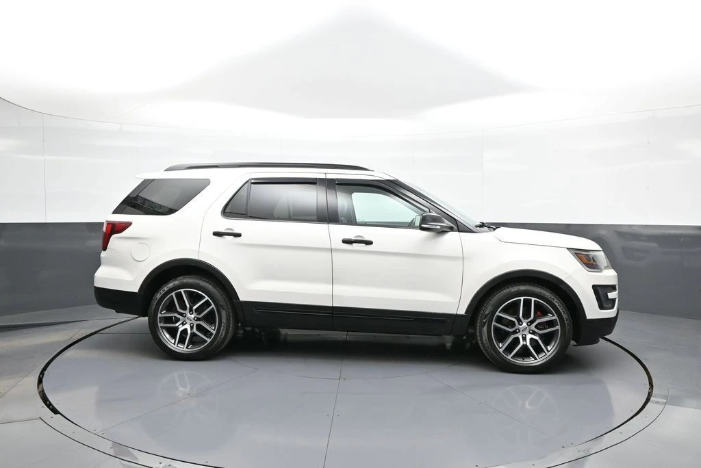 2016 Ford Explorer 5th Gen - Image 5 of 21