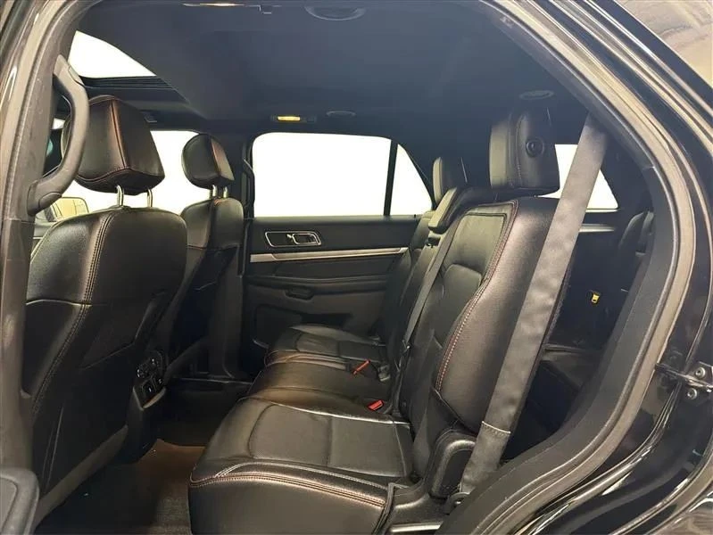 2016 Ford Explorer 5th Gen - Image 10 of 12