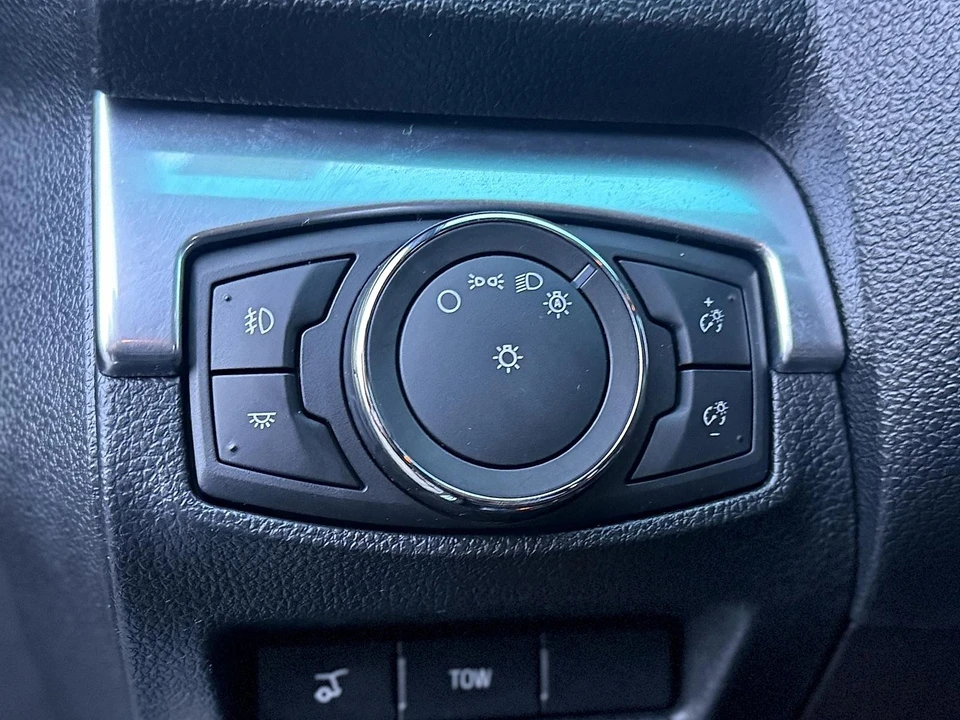 2016 Ford Explorer 5th Gen - Image 18 of 24