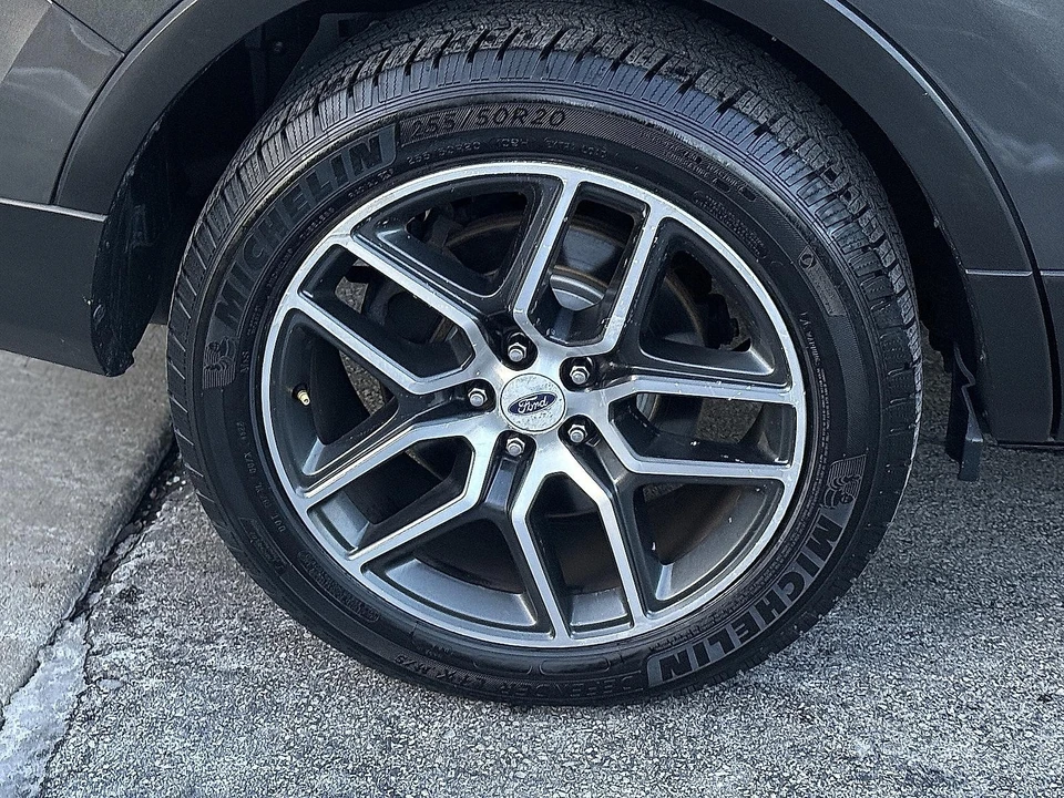 2016 Ford Explorer 5th Gen - Image 13 of 21