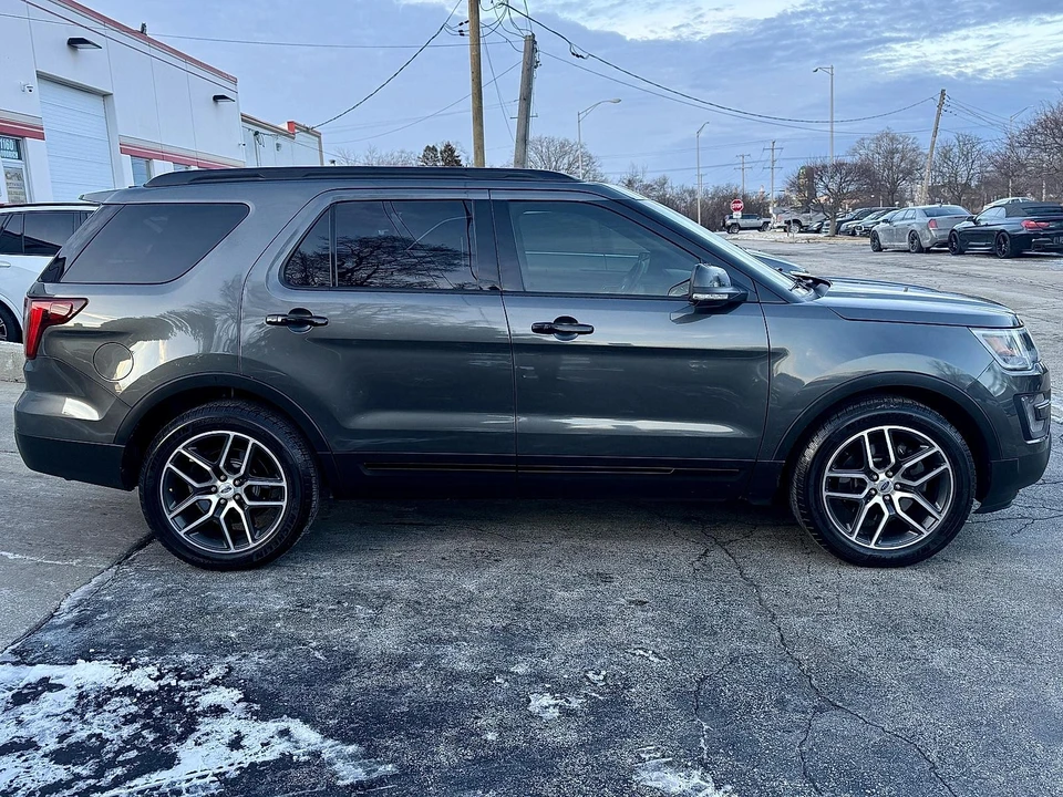 2016 Ford Explorer 5th Gen - Image 7 of 24