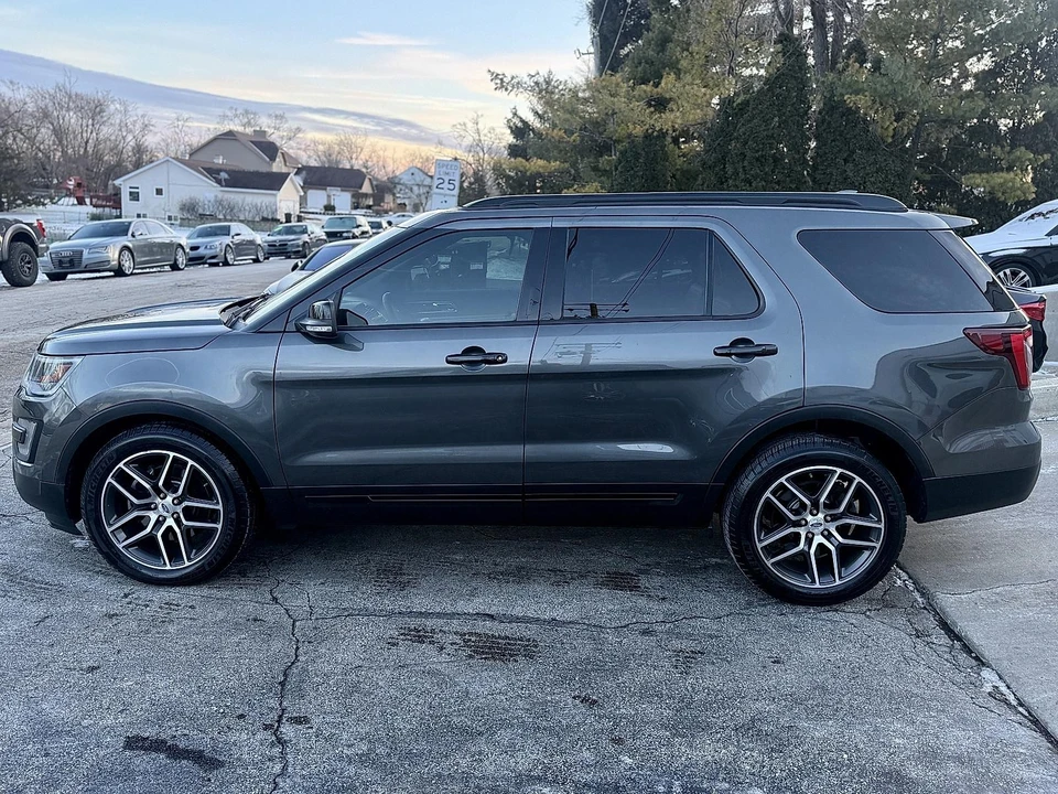 2016 Ford Explorer 5th Gen - Image 5 of 24