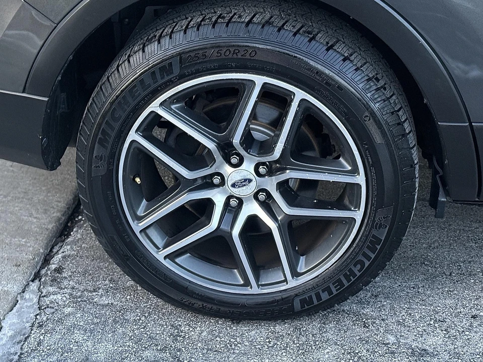 2016 Ford Explorer 5th Gen - Image 11 of 24