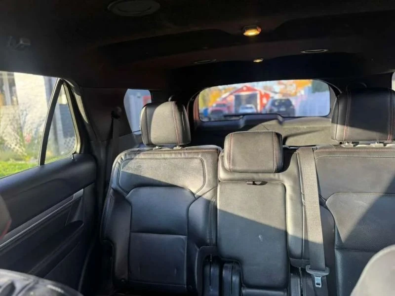 2016 Ford Explorer 5th Gen - Image 9 of 12