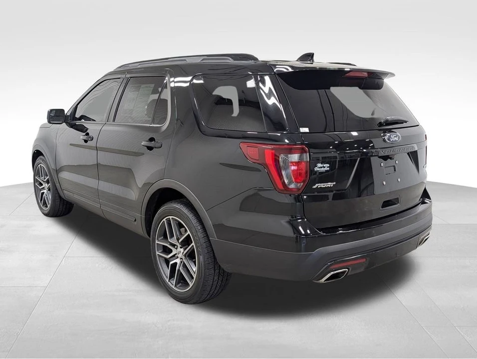 2016 Ford Explorer 5th Gen - Image 9 of 12