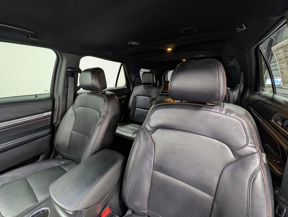 2016 Ford Explorer 5th Gen - Image 4 of 12