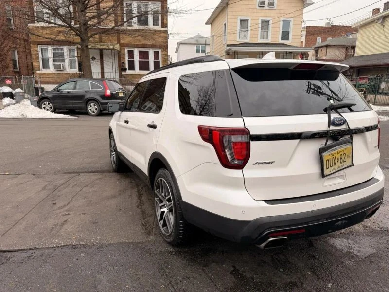 2016 Ford Explorer 5th Gen - Image 7 of 12