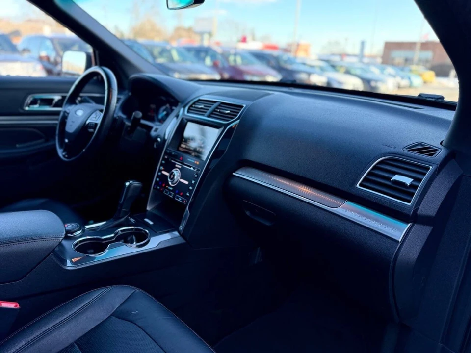 2016 Ford Explorer 5th Gen - Image 18 of 21