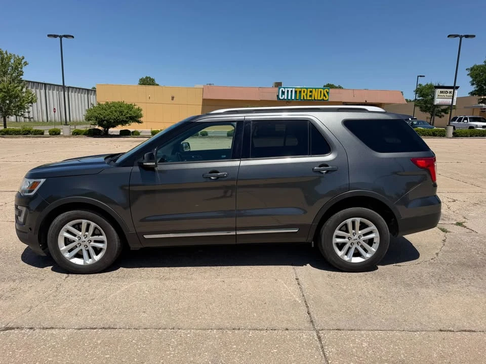 2016 Ford Explorer 5th Gen - Image 4 of 19