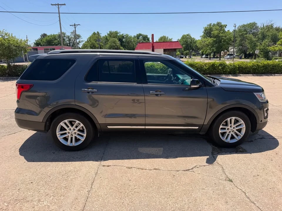 2016 Ford Explorer 5th Gen - Image 5 of 19