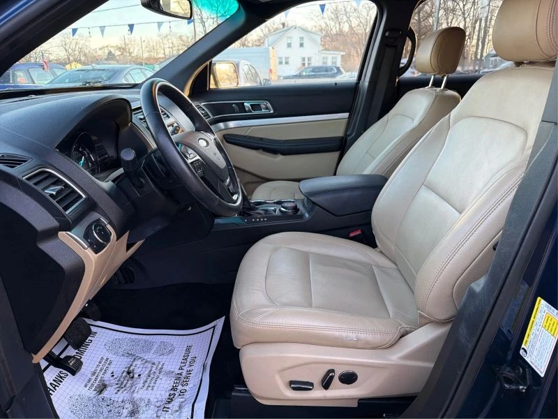 2016 Ford Explorer 5th Gen - Image 9 of 12