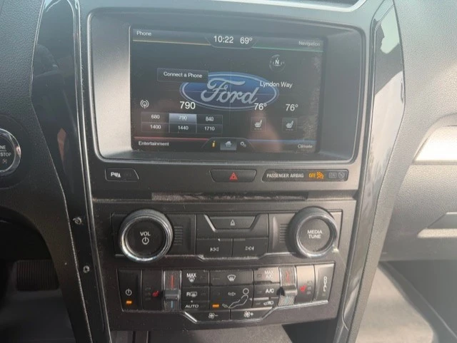2016 Ford Explorer 5th Gen - Image 10 of 21