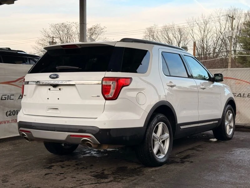 2016 Ford Explorer 5th Gen - Image 9 of 12
