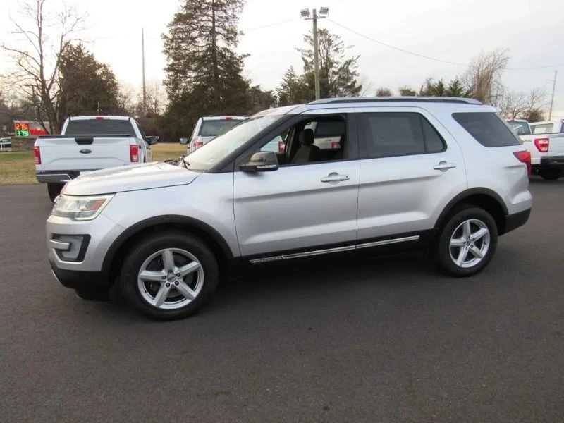 2016 Ford Explorer 5th Gen - Image 3 of 12