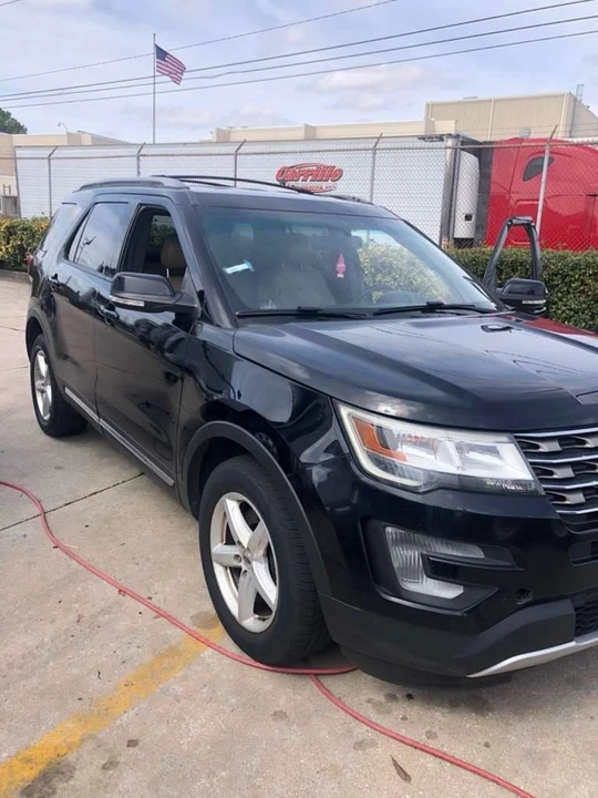 2016 Ford Explorer 5th Gen - Image 2 of 8