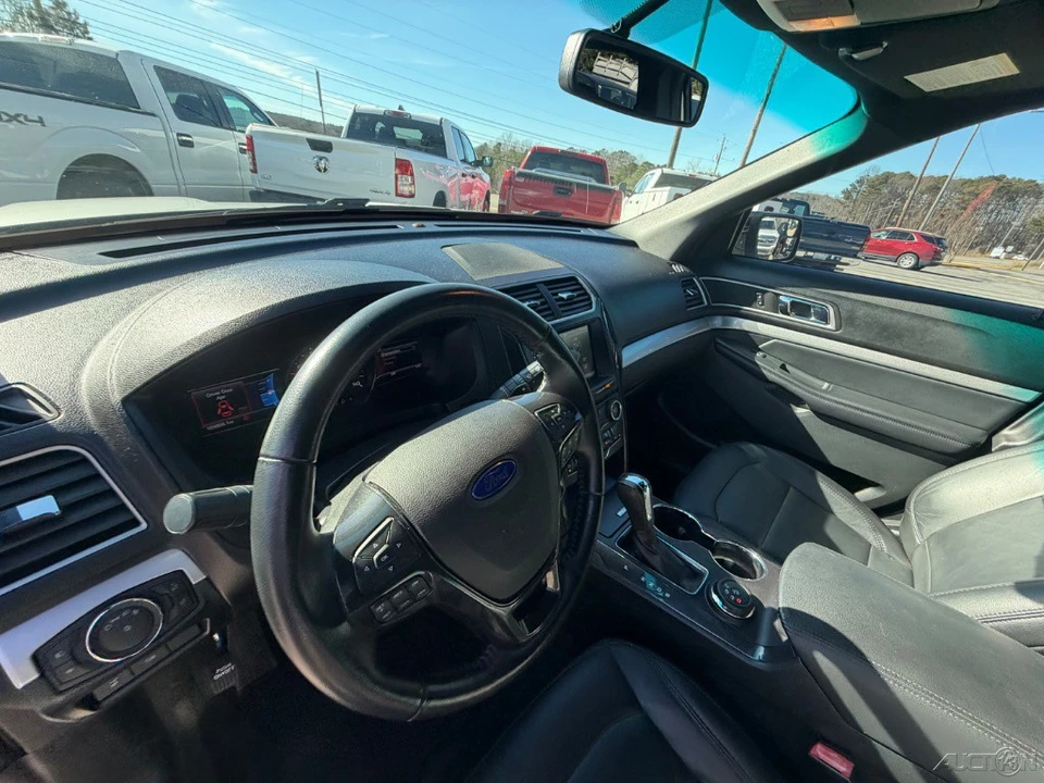 2016 Ford Explorer 5th Gen - Image 10 of 12