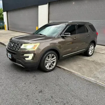 2016 Ford Explorer XLT Sport