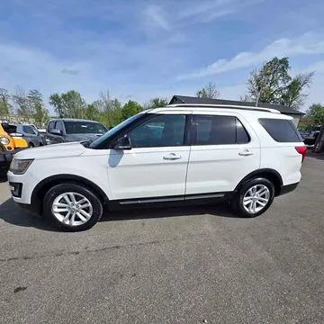 2016 Ford Explorer XLT Sport SUV 4D