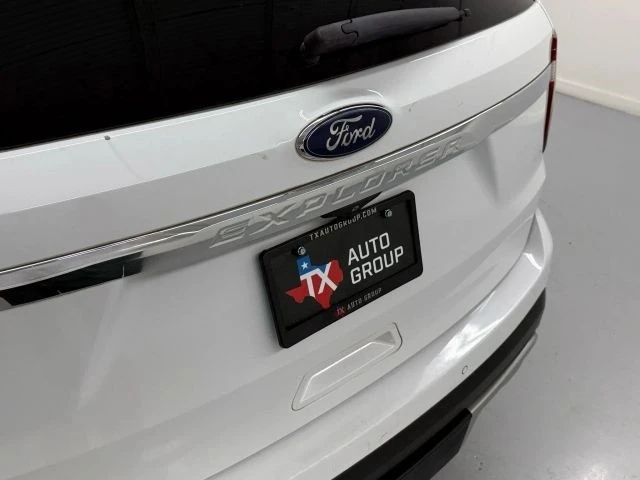 2016 Ford Explorer 5th Gen - Image 11 of 21
