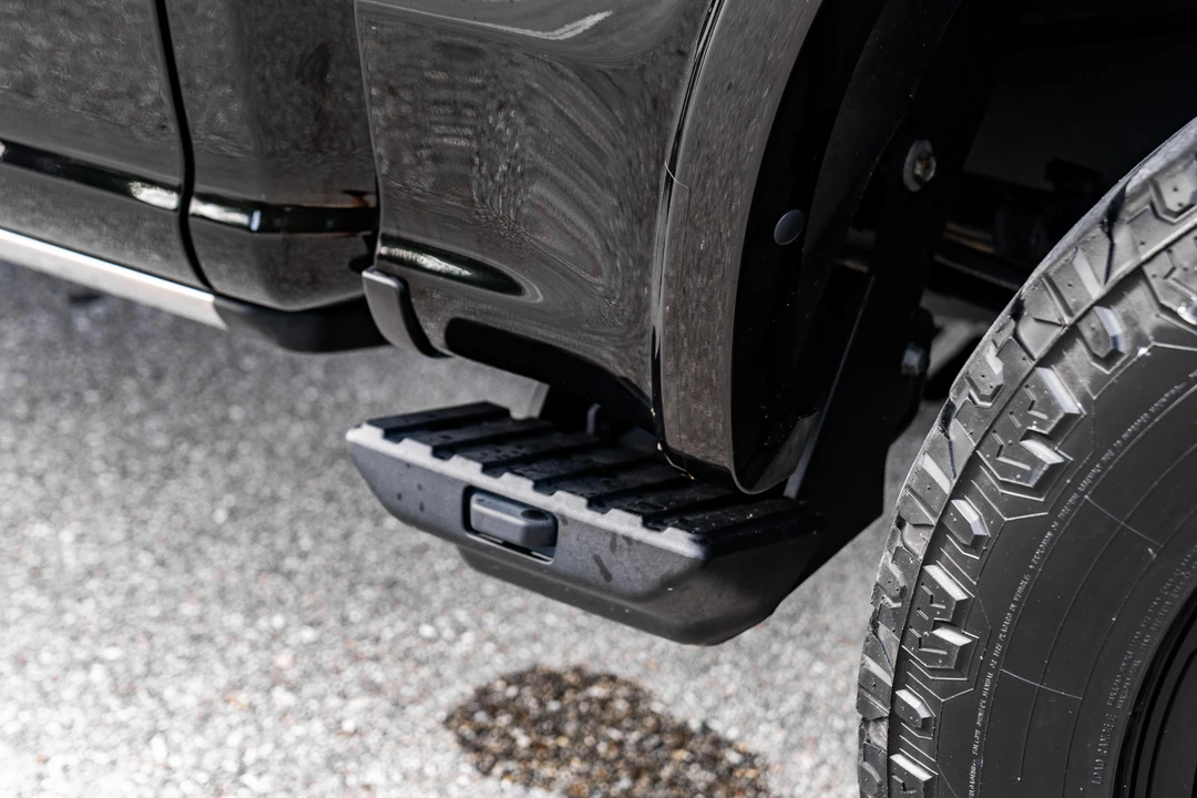 2016 Ford F-150 Raptor 13th Gen - Image 28 of 31