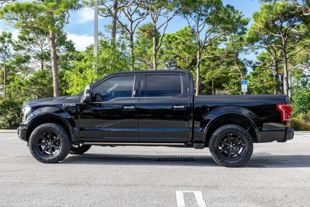2016 Ford F-150 Raptor 13th Gen - Image 6 of 31