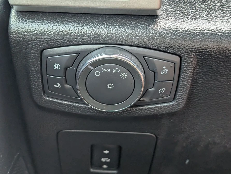 2016 Ford F-150 13th Gen - Image 12 of 21