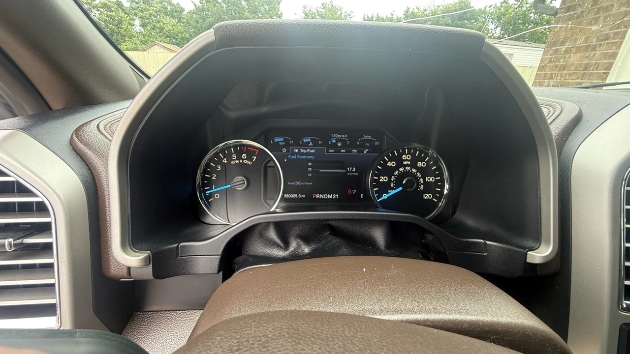 2016 Ford F-150 13th Gen - Image 12 of 17